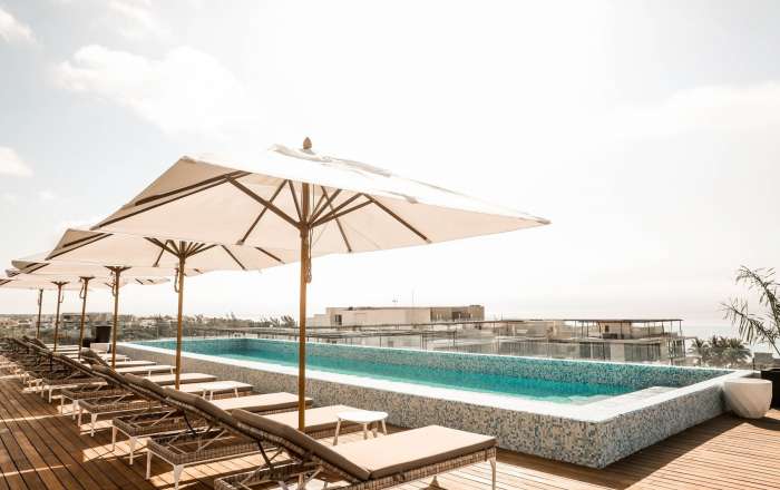 Infinity Pool at The Reef 28