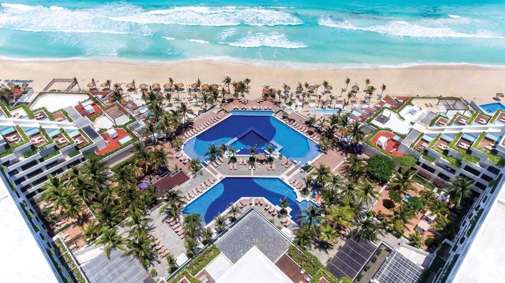 5* All-Inc Beachfront Cancun Holiday w/FREE Ocean Front Upgrade, Spa Treatment & More - Save 60%