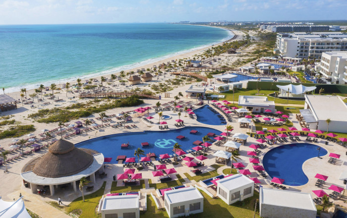 Main image for the offer: 5* Ultimate A-Lister Vacation to Cancun inc. Junior Suite with Private Balcony - Save up to 37%.
