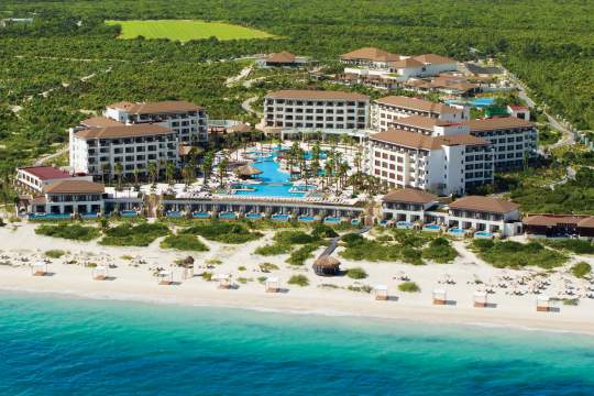 Main image of the hotel Secrets Playa Mujeres with Return Premium Flights.