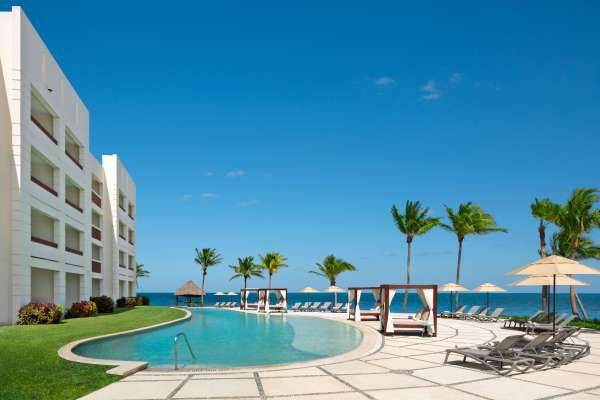 Dreams Puerto Morelos Signature Image