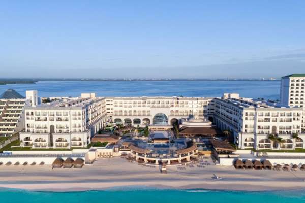 Marriott Cancun, An All-Inclusive Resort Signature Image