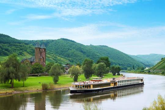 Main image of the hotel Tulips & Windmills.