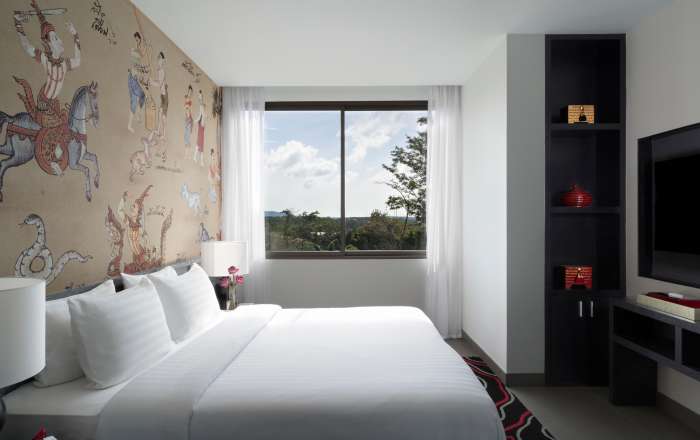 Tropical View Suite - Bedroom