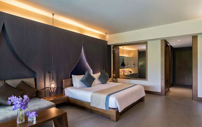 Deluxe Pool Access Room