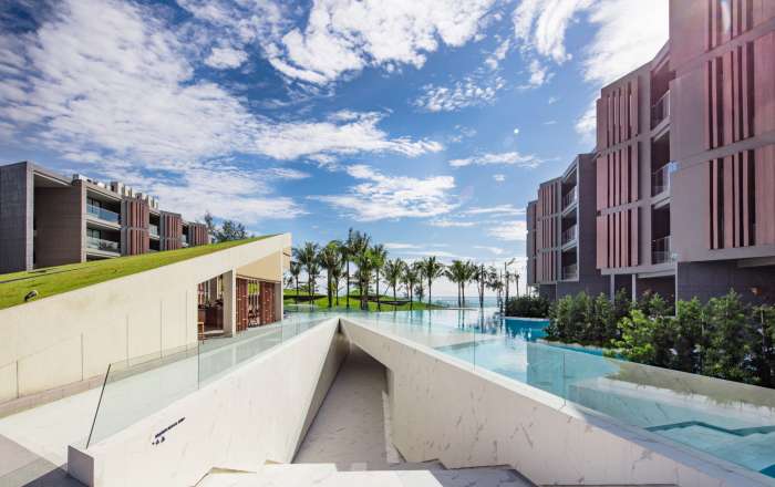 La Vela Khao Lak Freeform Pool