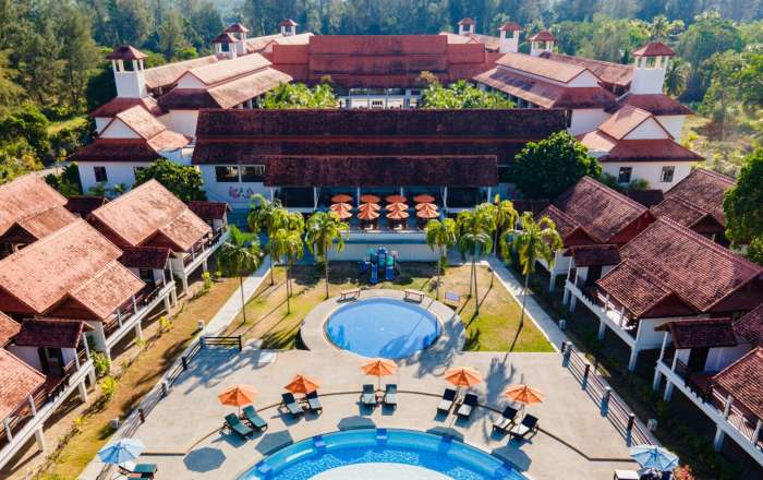 Stunning Sunrise on the Hotel Beach