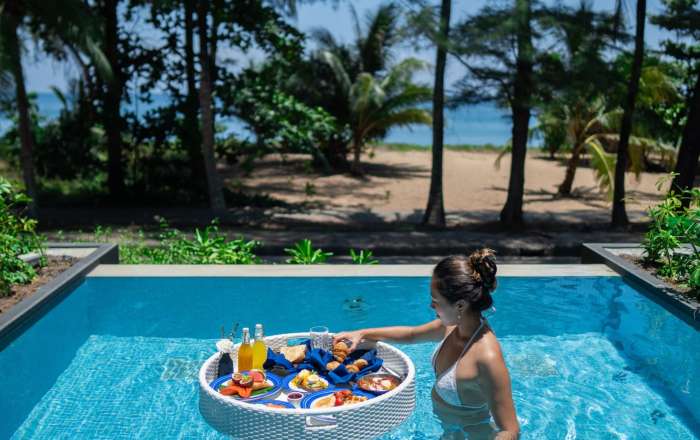 Who Doesn't Love a Floating Breakfast