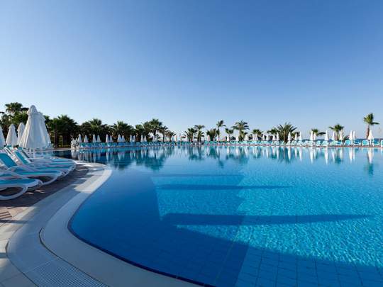 Main image of the hotel Paloma Oceana Resort.