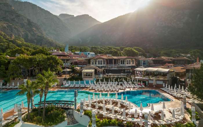 Welcome to Five-star Luxury for the Whole Family