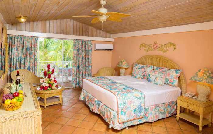 Warming Pastel Rooms