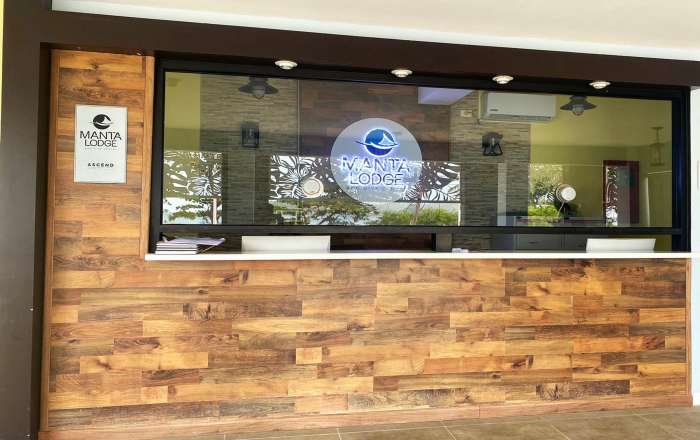 Manta Lodge Reception