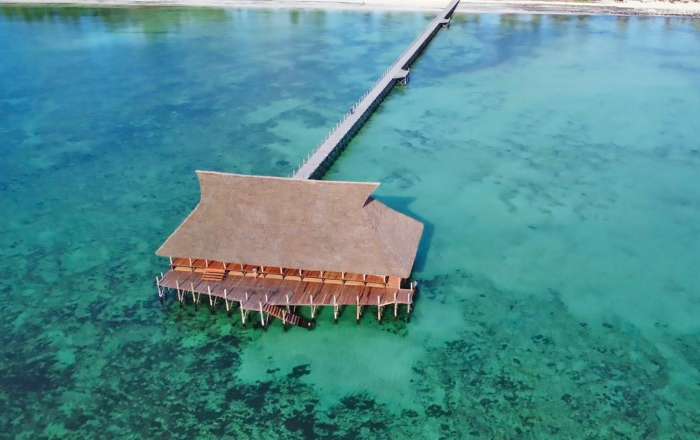 Over Water Dining at The Club