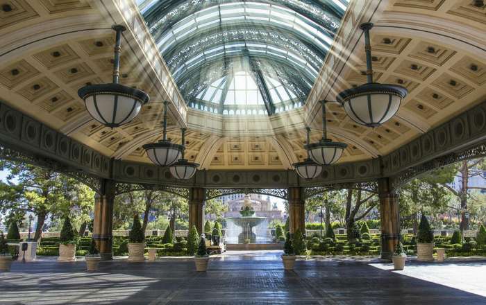 A Grand Entrance to Bellagio Las Vegas