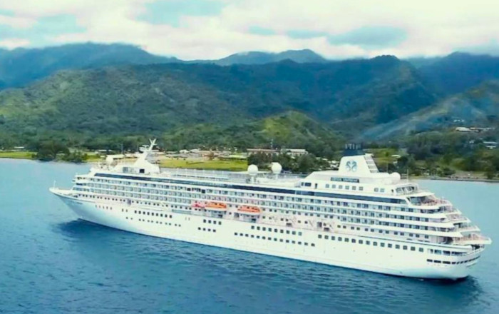 Main image for the offer: Caribbean Luxury Escape: 5* Beachfront Stay + 10-Night All-Inclusive Crystal Cruise with Complimentary Veranda Suite Upgrade.