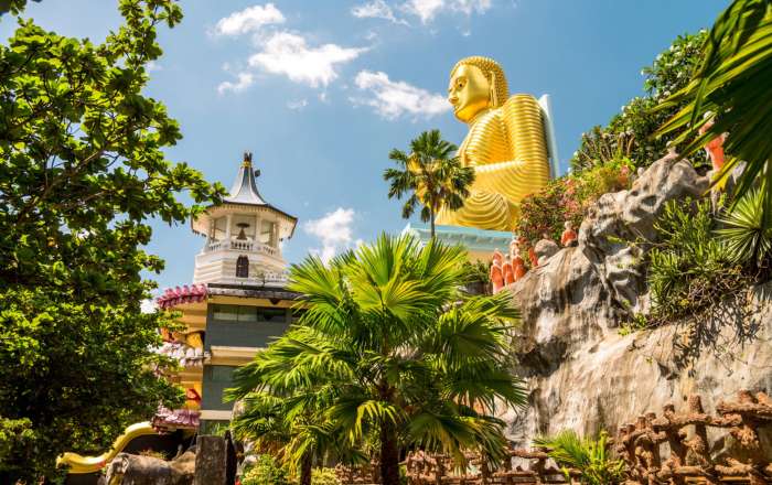 Explore the City of Colombo, Sri Lanka's Capital
